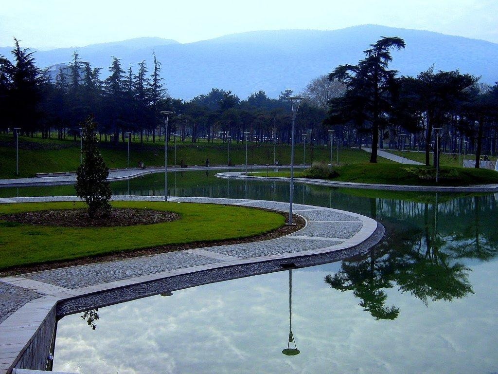 Etang Paysager Parc Bursa Merinos 